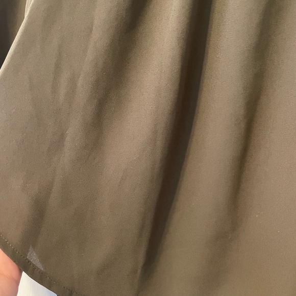 Express Off the Shoulder Cinched Top in Olive - Picture 4 of 7